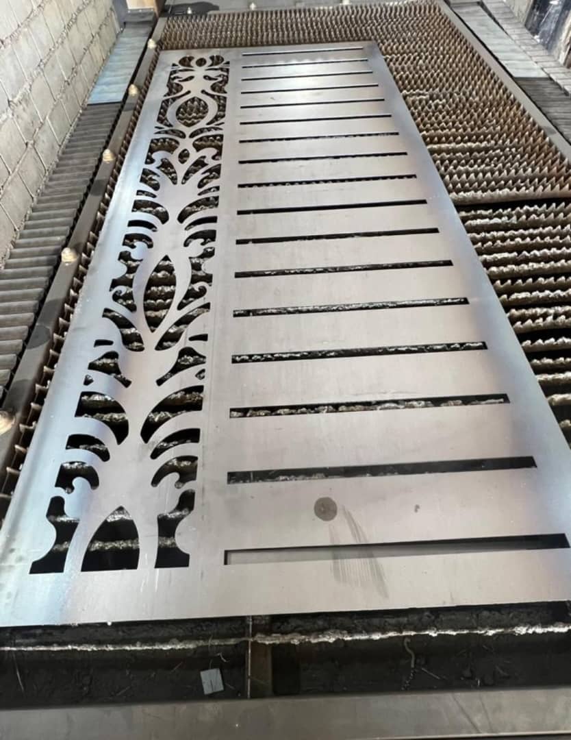 خدمات برش لیزر سی ان سی قشم سی ان سی کریمی در قشم